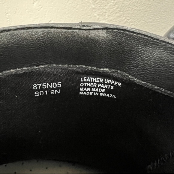 Naturalizer black leather block heel bootie boots side zip comfort shoe 9M - Picture 9 of 15